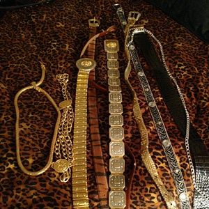 Lot of gold belts